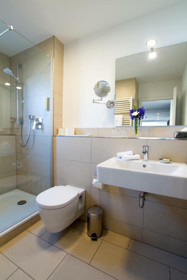 Hotel Seepark Garni Иберлинген Экстерьер фото